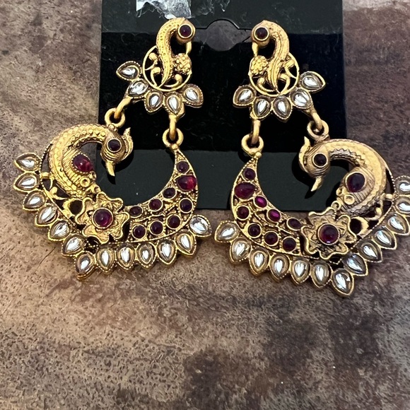 Indian Costume Earrings Bundle - Picture 3 of 5